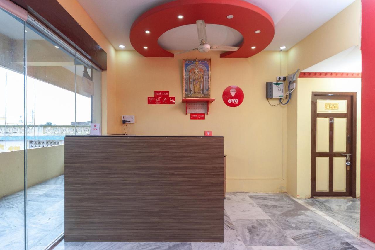 Oyo Flagship 24898 Senthur Murugan Residency Tambaram Exterior photo