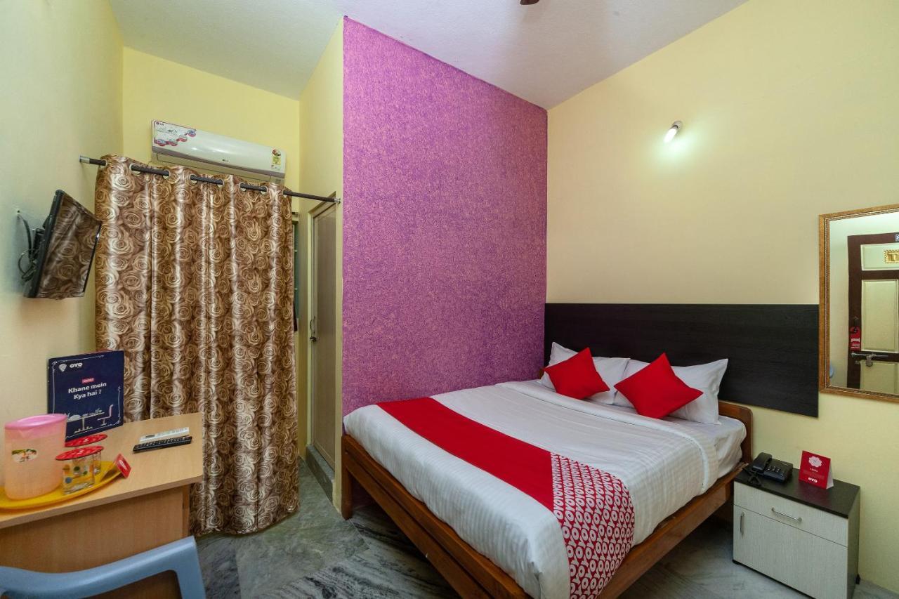 Oyo Flagship 24898 Senthur Murugan Residency Tambaram Exterior photo