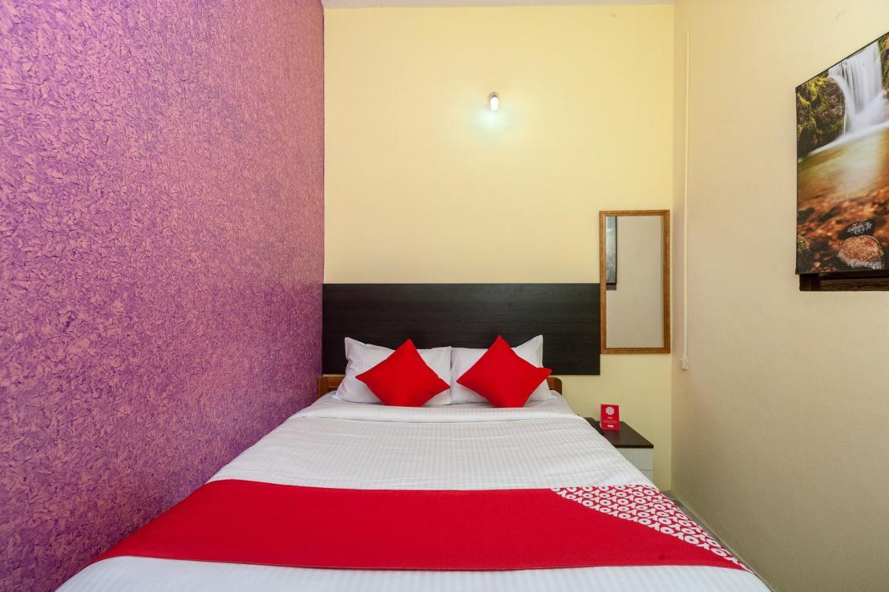 Oyo Flagship 24898 Senthur Murugan Residency Tambaram Exterior photo